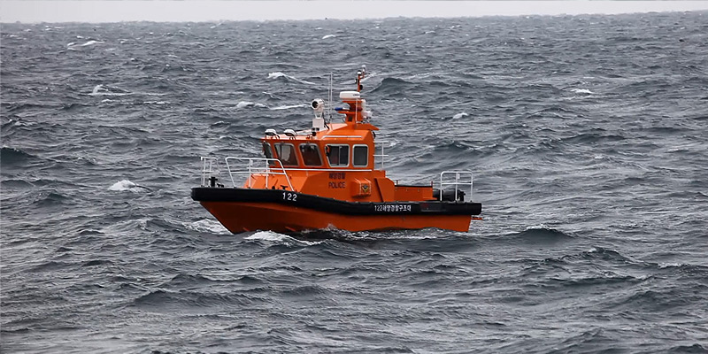 Fast Response Search and Rescue boat 1200
